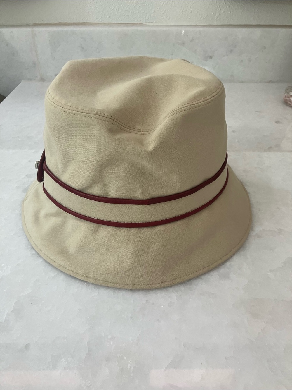 Coach Beige Bucket Hat with Red Trim - vintage - Picture 4 of 7